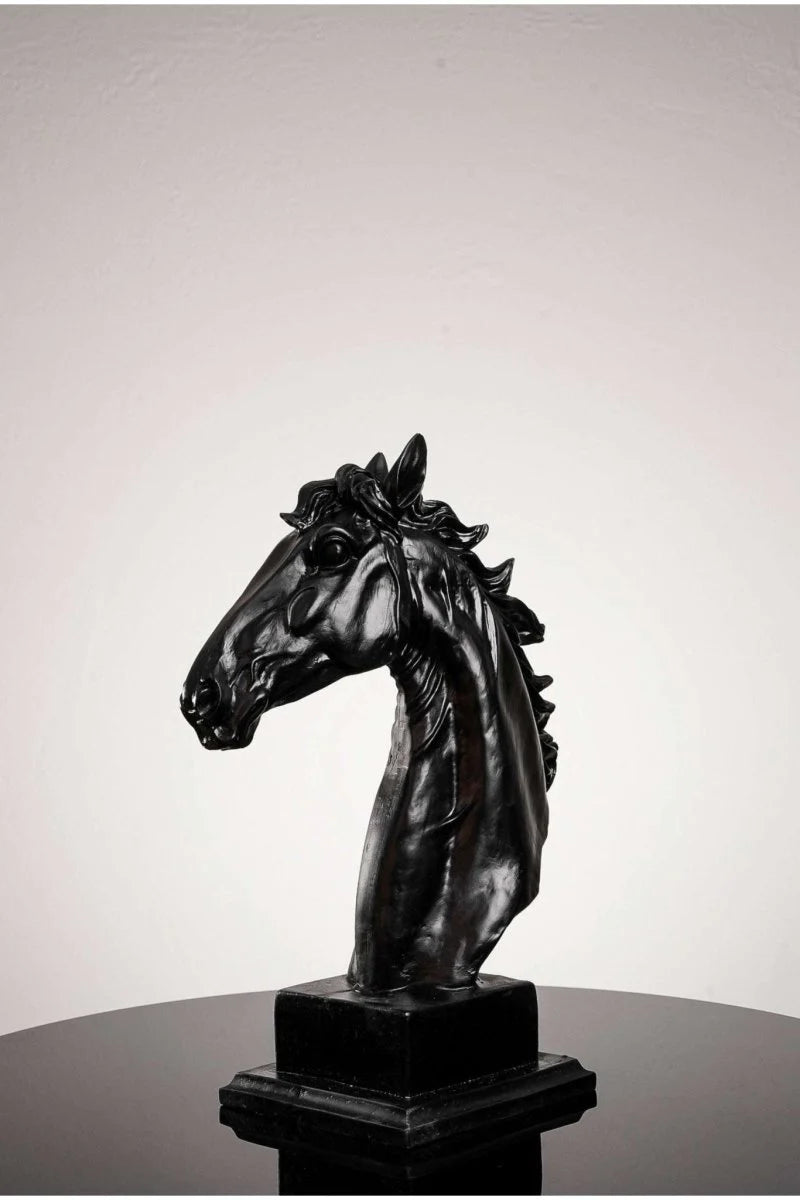 Dark Horse Bust - Artchi