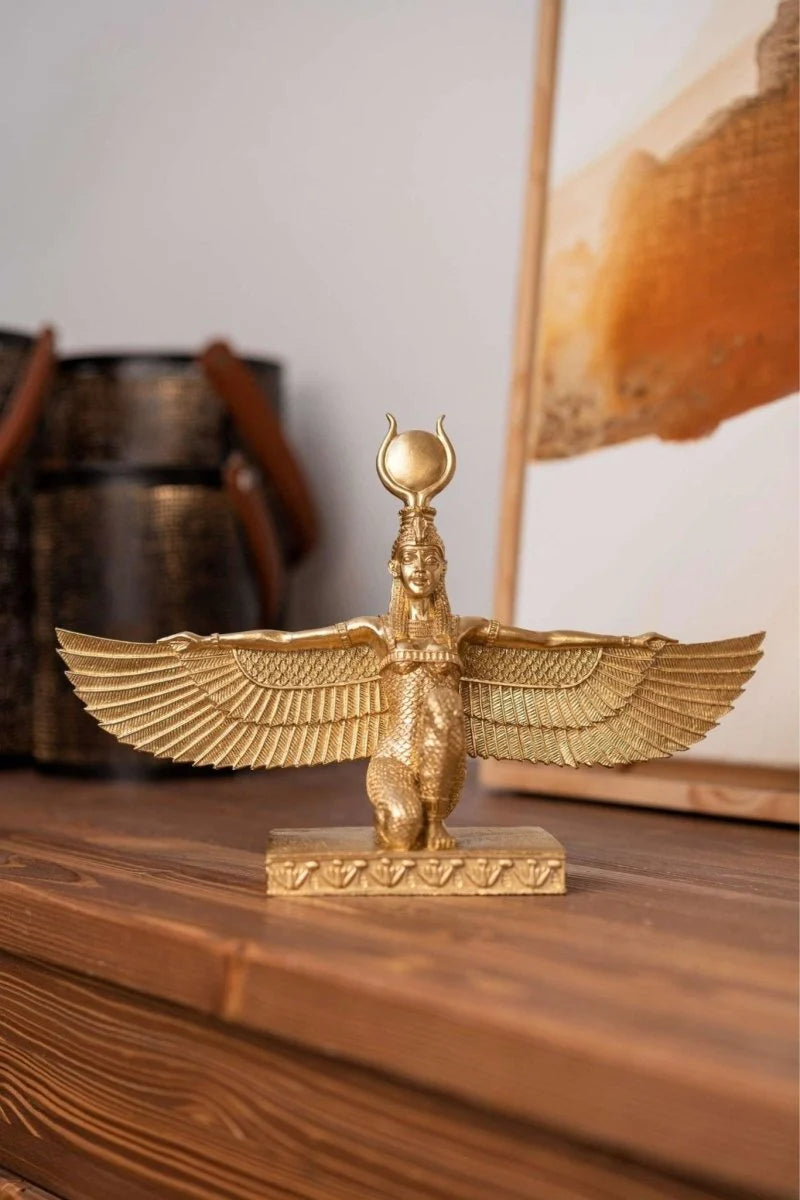 Golden Goddess Isis - Artchi