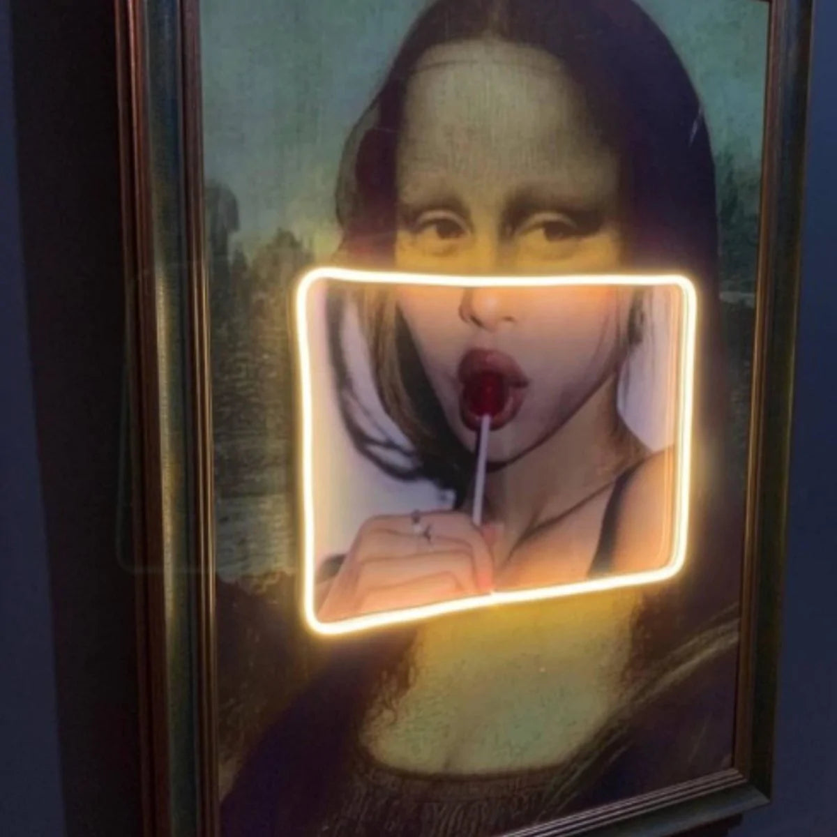 Mona Lisa and Lollipop - Artchi